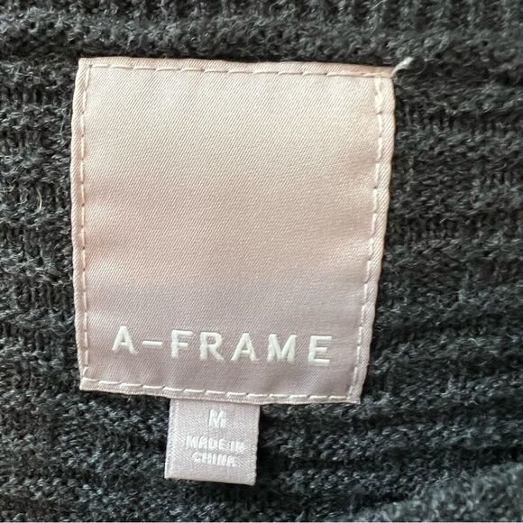 A Frame charcoal basketweave cotton/poly sweater M - Picture 5 of 7